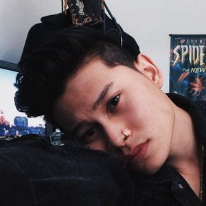 Meet your Posher, Chris